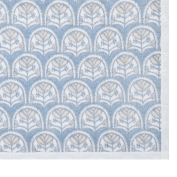 Cottage Scallop Blanket